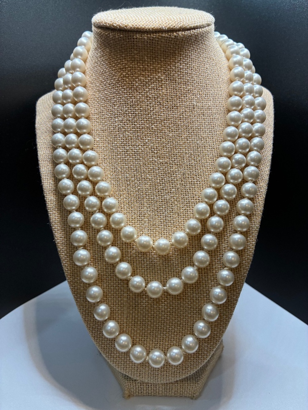 Vintage Faux Pearl Single strand Ivory Pearl Necklace